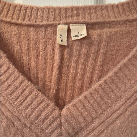 Moth by Anthropologie Cozy V-Neck Oversized Sweater - Blush Pink/Peach - Picture 2 of 7